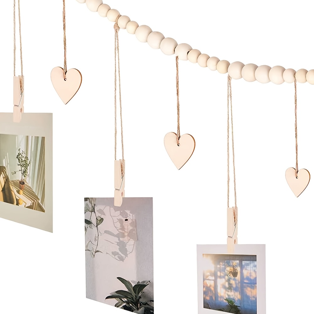 Hanging Photo Display Wall Dec - Engraved Wood Frame reseña y precio