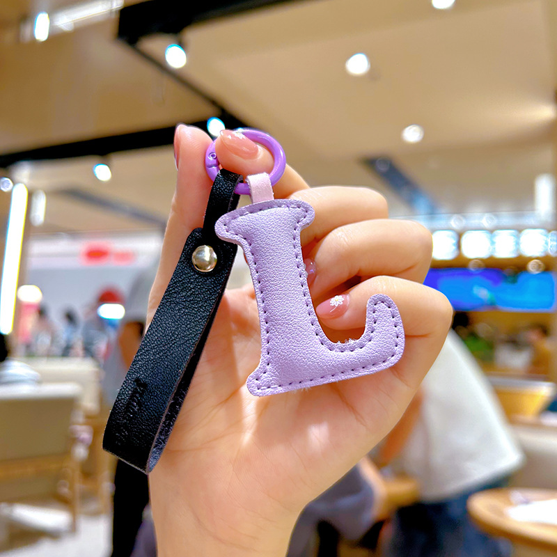 Creative PU Leather 26 Letter  - Monogram Keychain Leather reseña y precio