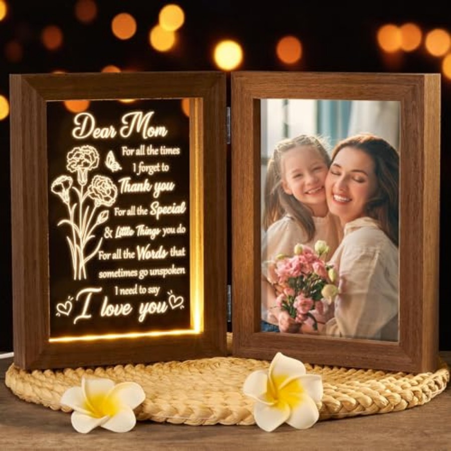 Mom Gifts from Daughters Son C - Engraved Wood Frame reseña y precio