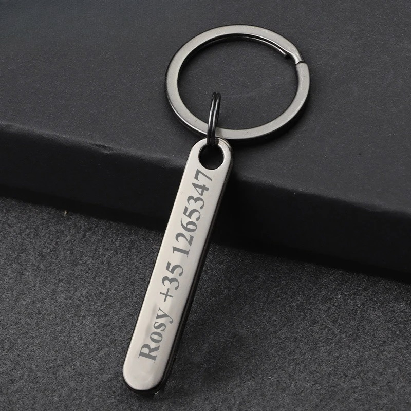 Custom Keychain with Free Engr - Initial Ring Custom reseña y precio