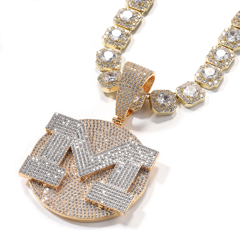 Custom Personality Big Letter  - Name Necklace Custom reseña y precio