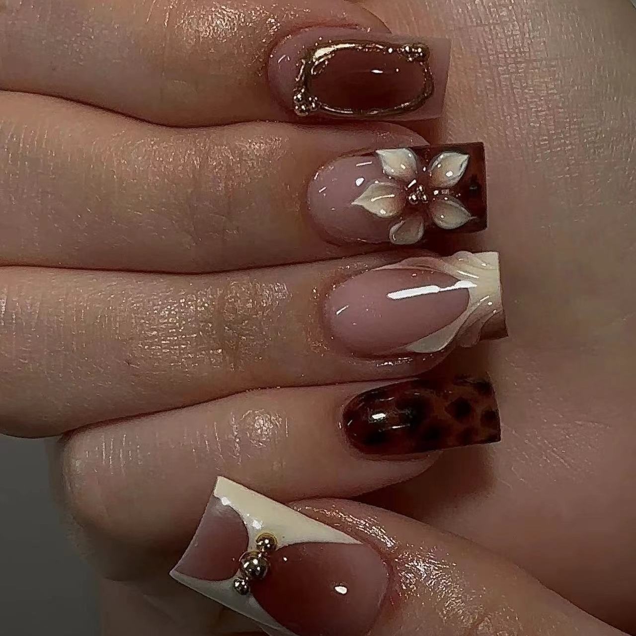 Short square fake nails for wo - Pressed Flower Art reseña y precio